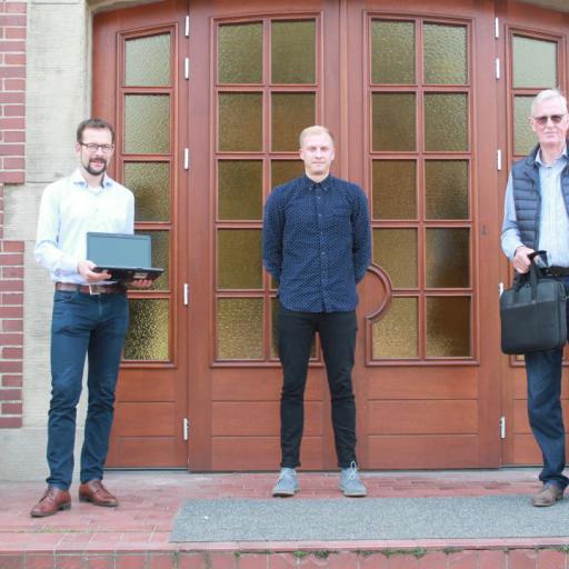 Übergabe Laptops Grundschule Vörden